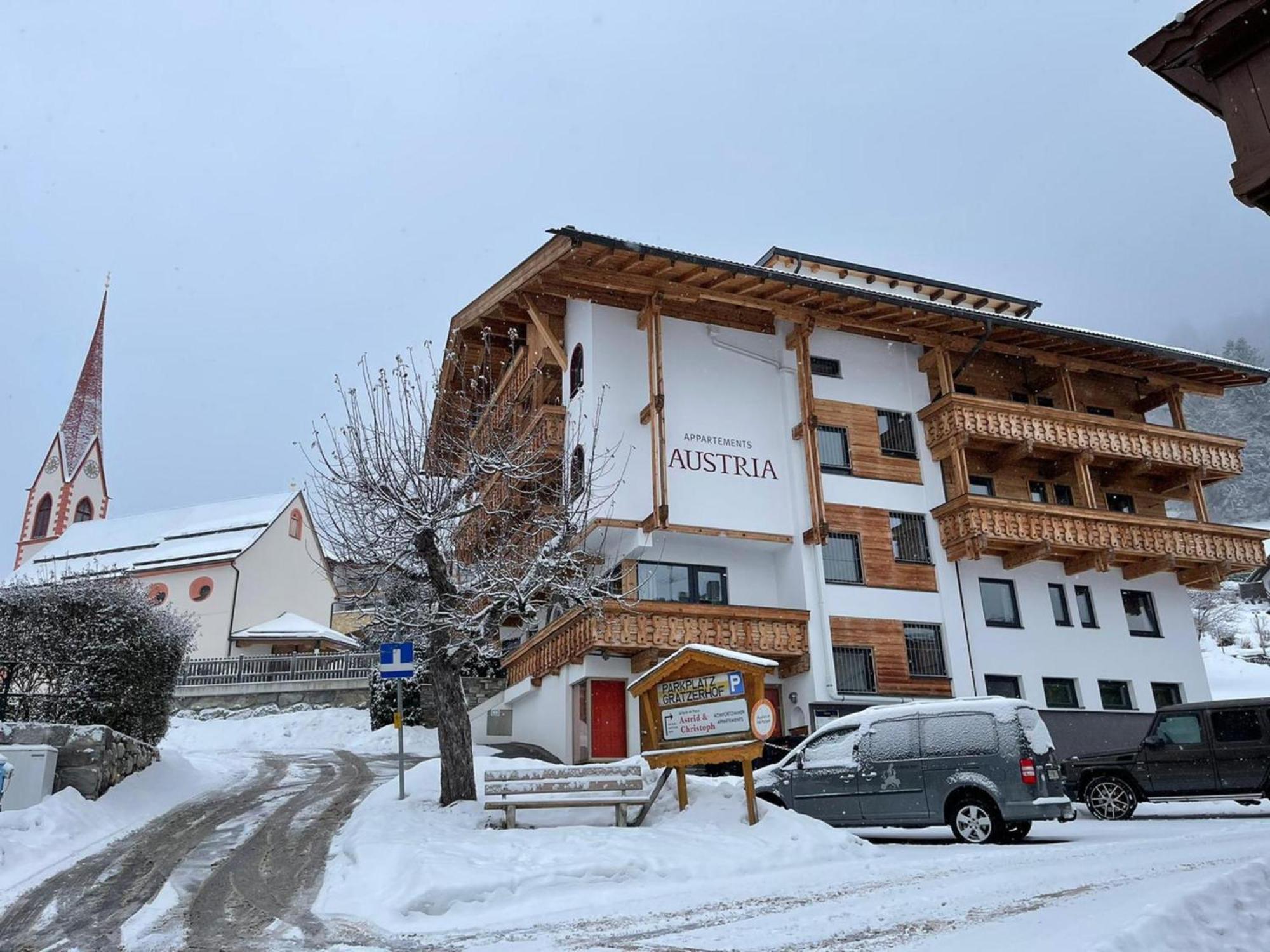 Haus Austria Top 3 Finkenberg Exterior photo